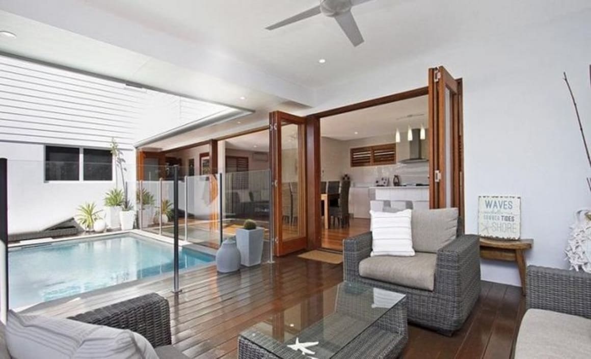 Sea Eagles star Daly Cherry-Evans sells at Mermaid Beach