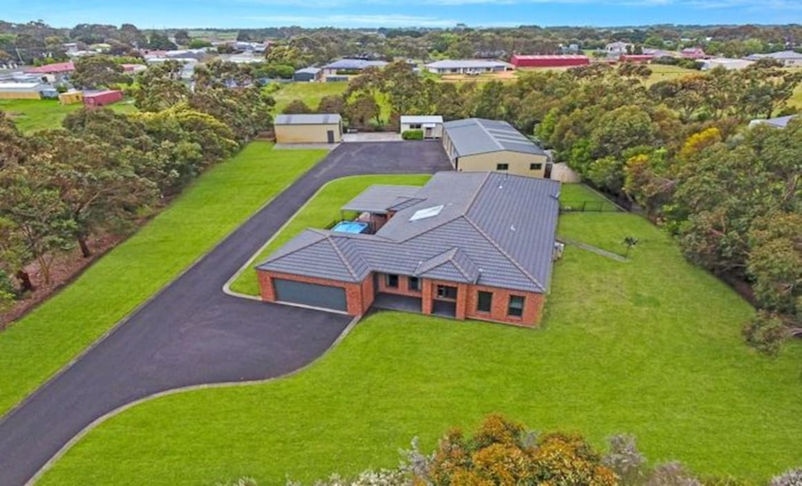 What a lazy $700,000 can buy in Warrnambool: HTW residential 