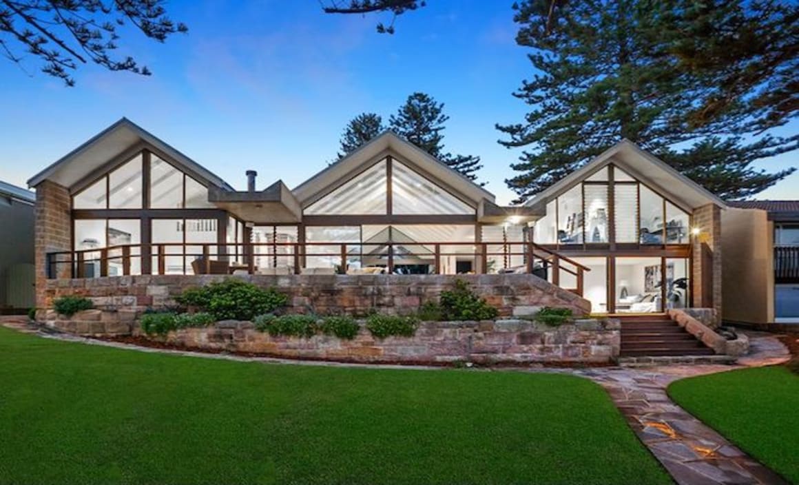 Avalon Beach beachfront pavilion style home hits the market 