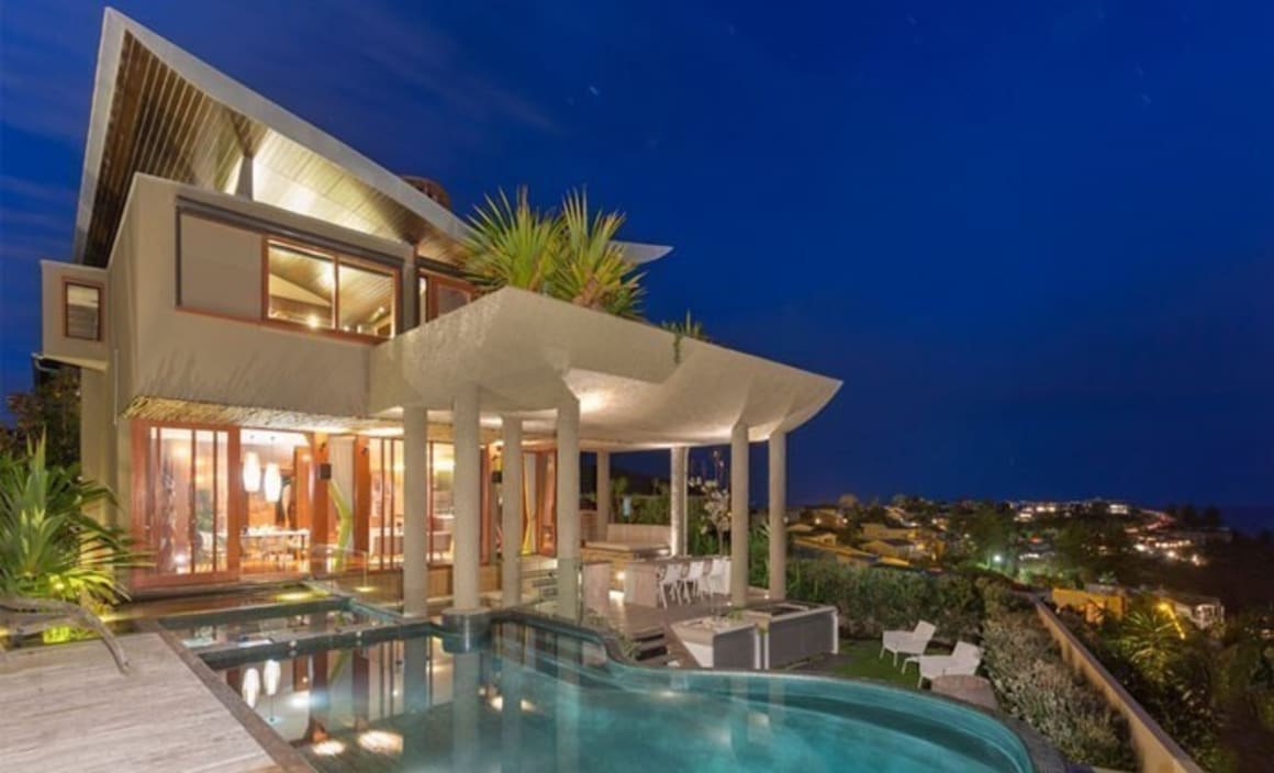Jamie Durie's Bilgola trophy home withdrawn from auction