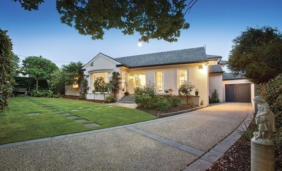 Former Sale of the Century host Glenn Ridge lists Hawthorn home