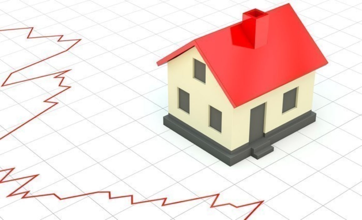 Sydney prices slip again with Hobart overtaking Melbourne as hottest capital: CoreLogic