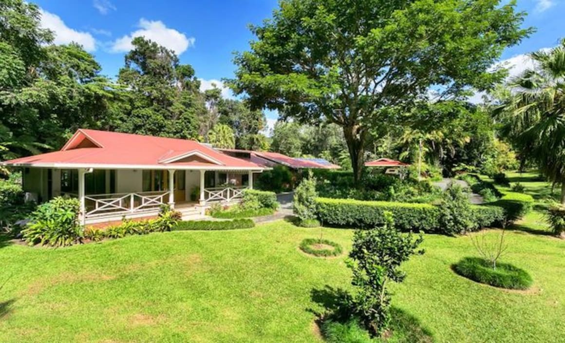 The Bush Tucker Man Major Les Hiddins lists FNQ home