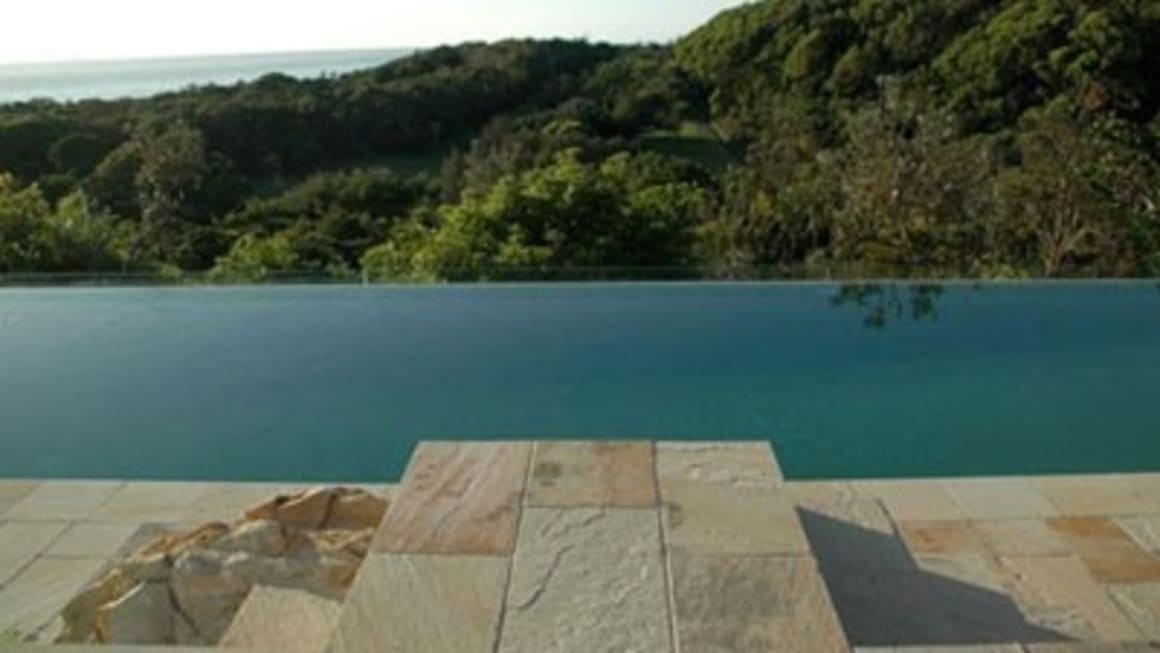 Neville Quarrydesigned Broken Head listing Title Tattle