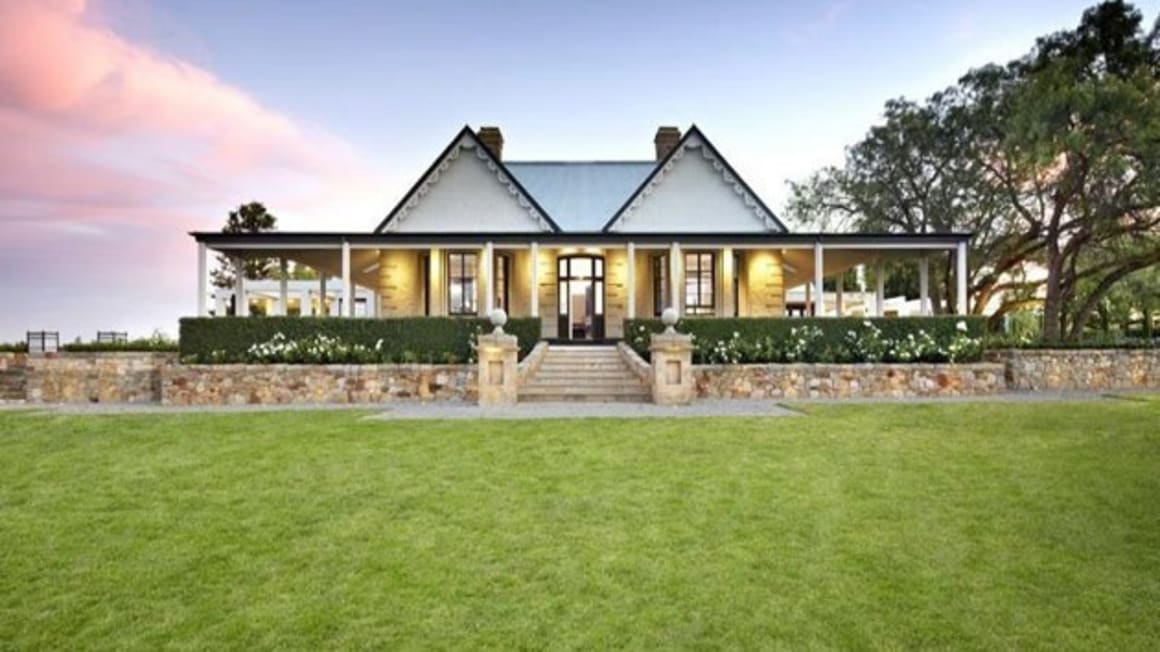 ANZ boss Mike Smith buys historic Spray Farm on Bellarine...