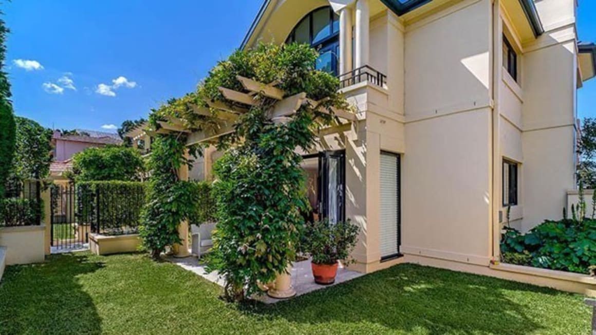 Cremorne Point apartment sells for $5.4 million: RP Data