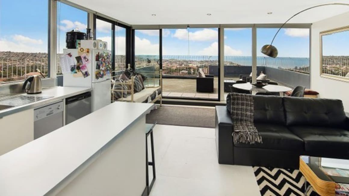 Choreographer Meryl Tankard lists two storey Bondi penthouse