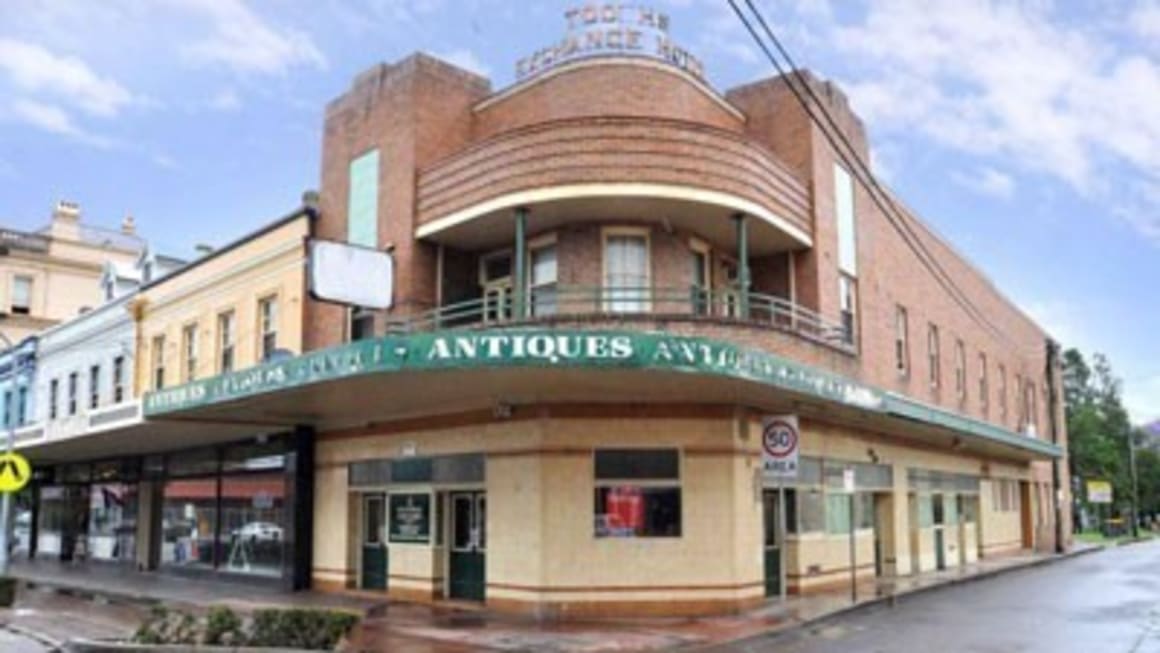 Pauline Hanson buys former Maitland pub premises - and won't completely rule out her return to fish and chips