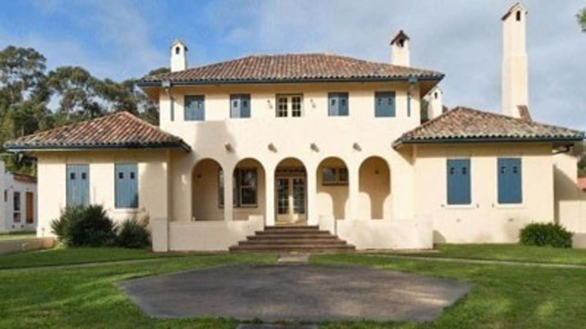 Pine Hill, aka Stanley Melbourne Bruce's Mediterranean Frankston Manor, listed for mortgagee auction