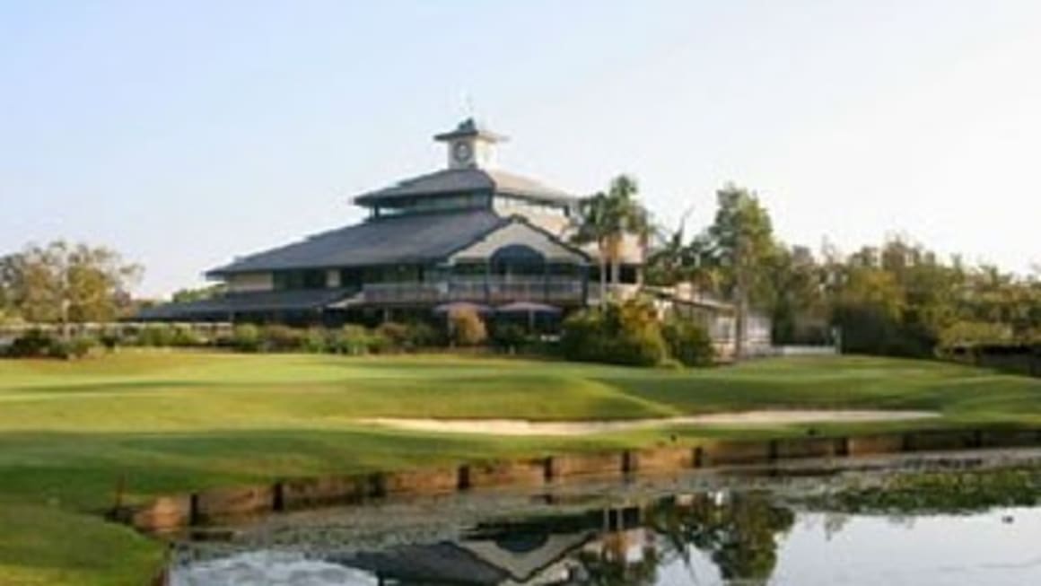 Clive Palmer adds distressed golf courses to his Queensland trophy cabinet