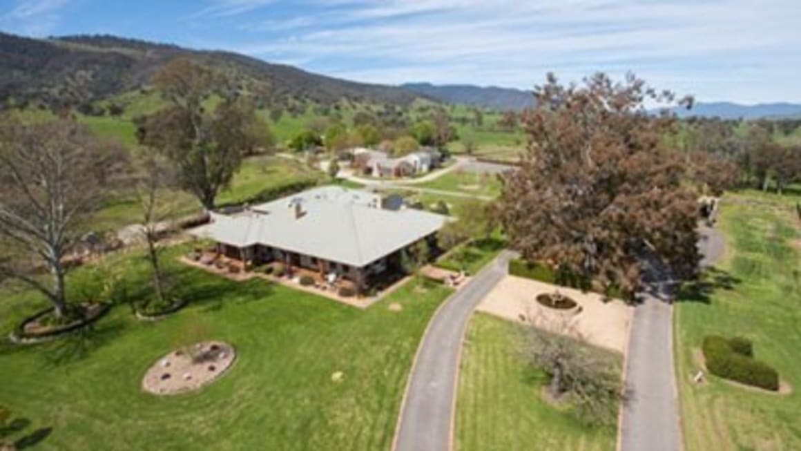 Former Mel Gibson Springbank Angus cattle retreat listed