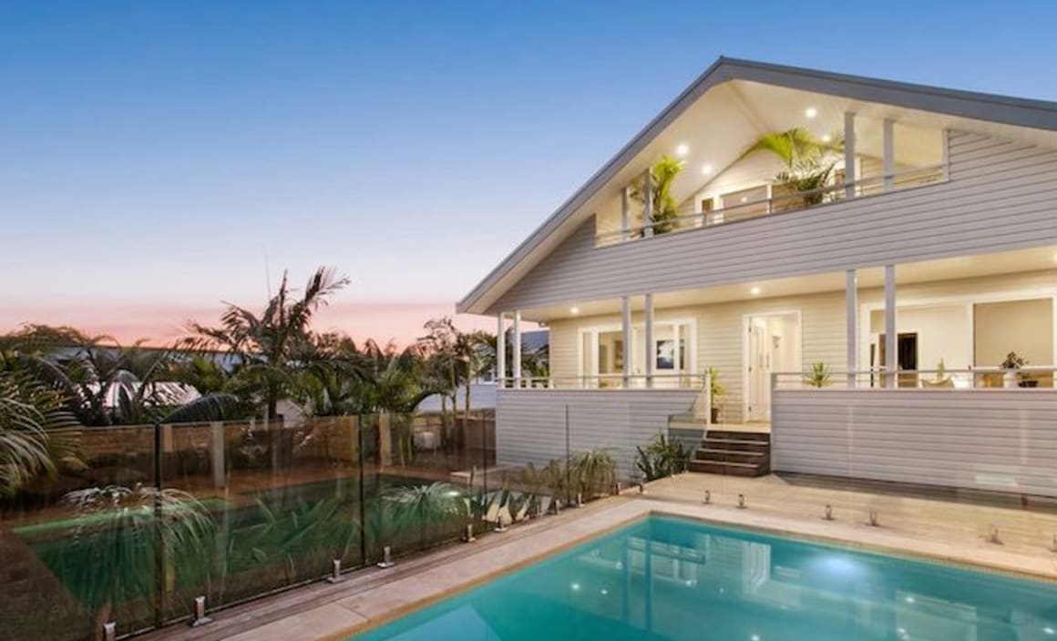 Narrabeen lakeside trophy home sold for $4.27 million