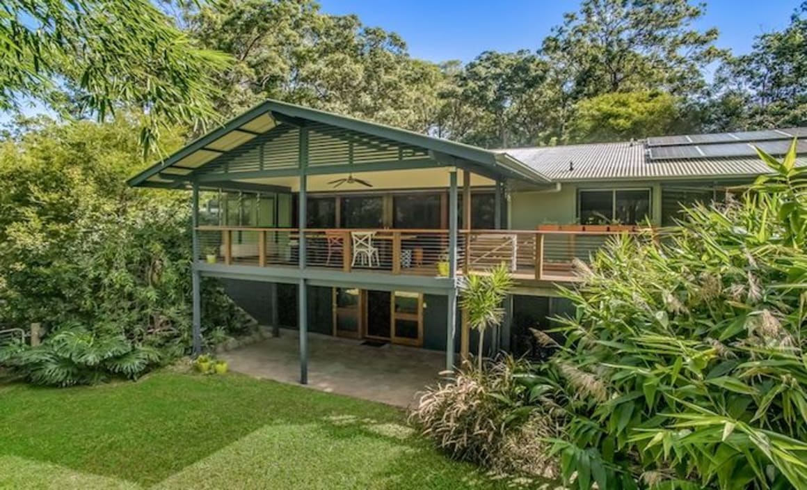 Harrow screenwriter Stephen Irwin sells Brisbane home