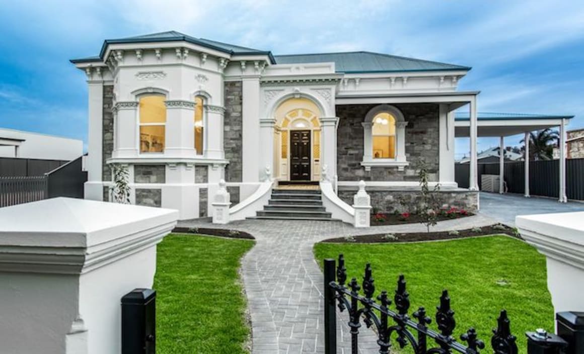 Semaphore trophy home Bay Window Villa listed for auction