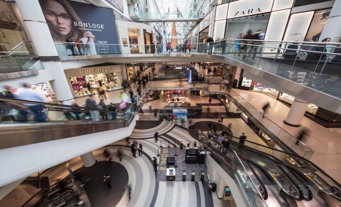 Do new shopping environments influence what shoppers do?