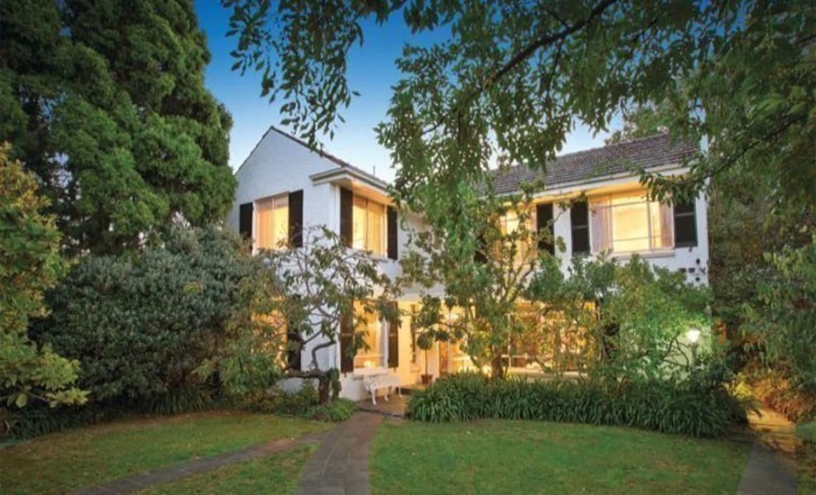 Melbourne outperforms Sydney's weekend auction clearance rate as Toorak pips Wollongong