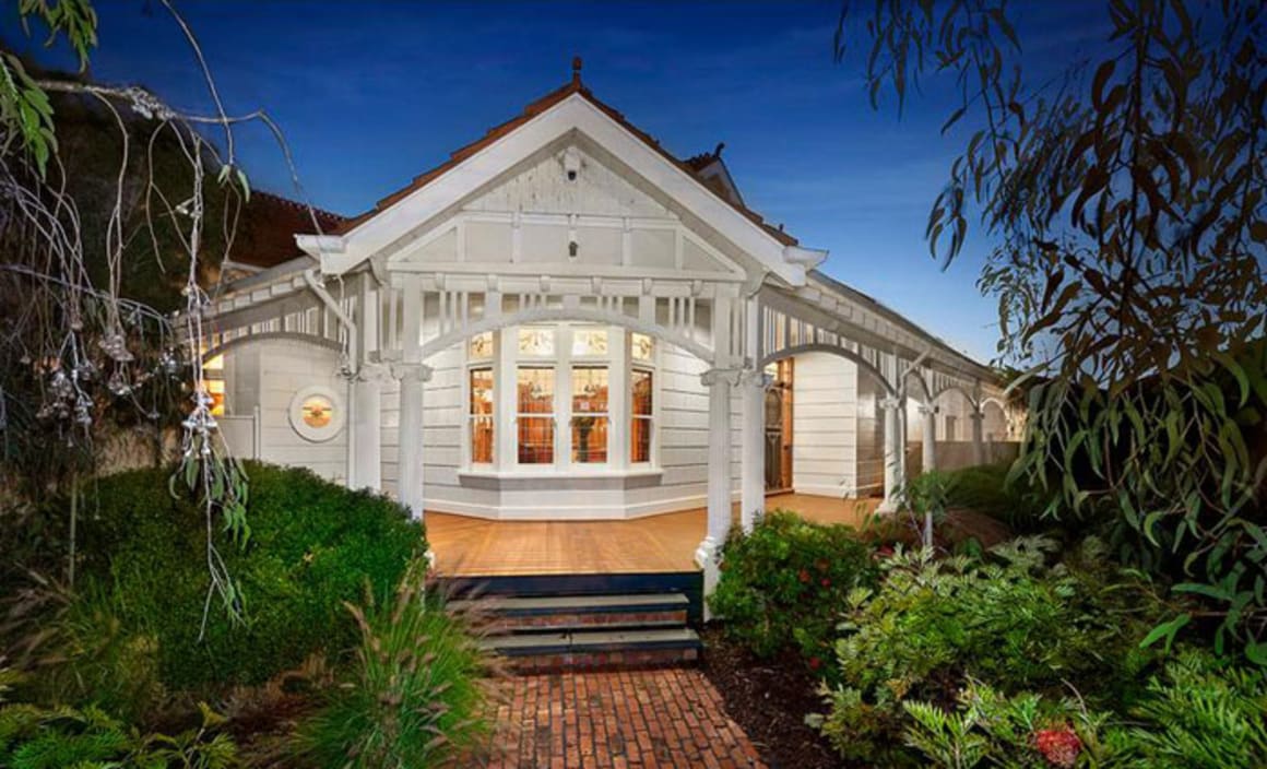 Tennis chief hits a winner with weekend Williamstown auction