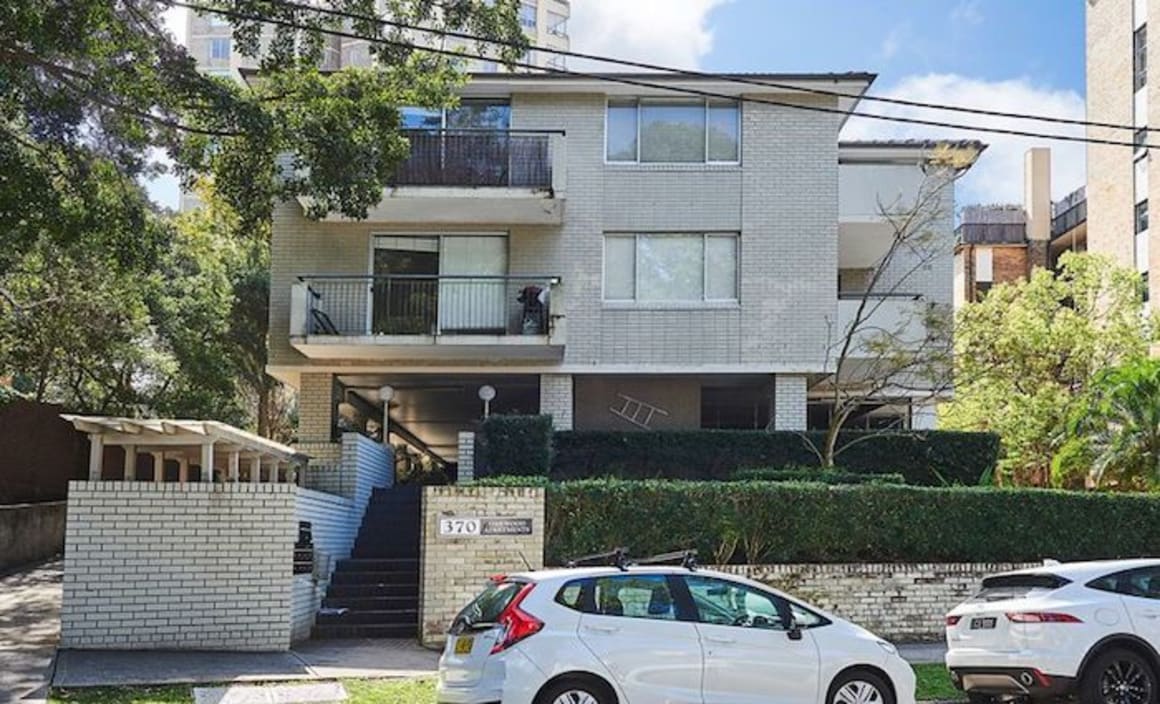 Rugby League legend Steve Mortimer secures $966,000 for Woollahra investment apartment