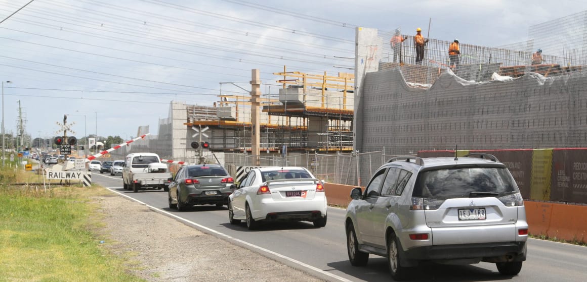 ALP promises more Cranbourne line level crossing removals and over 6,500 hectares of new parks