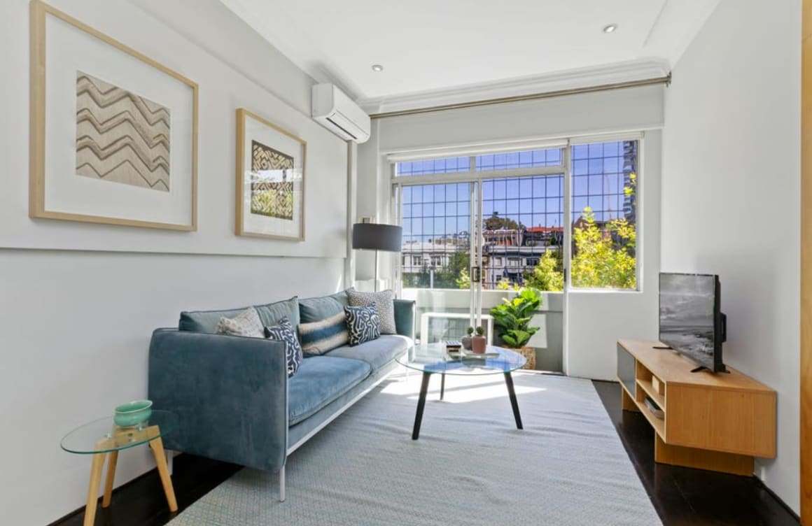 Cinematographer Tom Black buys $550,000 first home Darlinghurst apartment