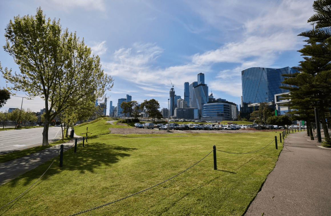 Gurner targets $1.75 billion Docklands precinct