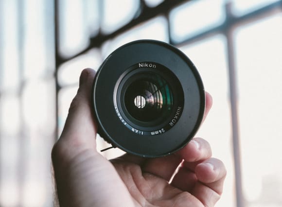 How to photograph your apartment for Airbnb (9 simple tips)
