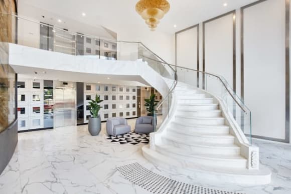 Qube Broadbeach, where an urban oasis is yours to enjoy.