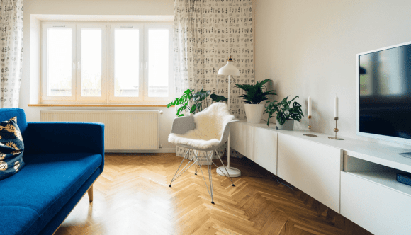 How to Decorate Your First Apartment