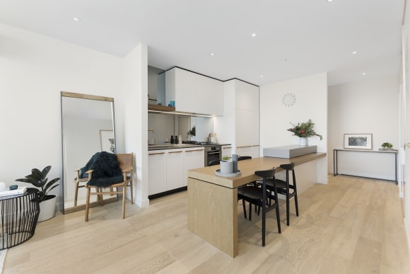 Urban’s tour of a completed Volaire apartment