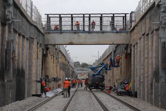 Only Two Level Crossings Remain Between The City And Ringwood Urban Com Au Only Two Level Crossings Remain Between The City And Ringwood Urban Com Au