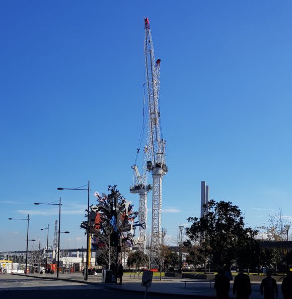 No.1 Collins Wharf is the first building in the final stage of Victoria Harbour's Collins Wharf sub-precinct. Docklands Places and Spaces, part two: Victoria Harbour