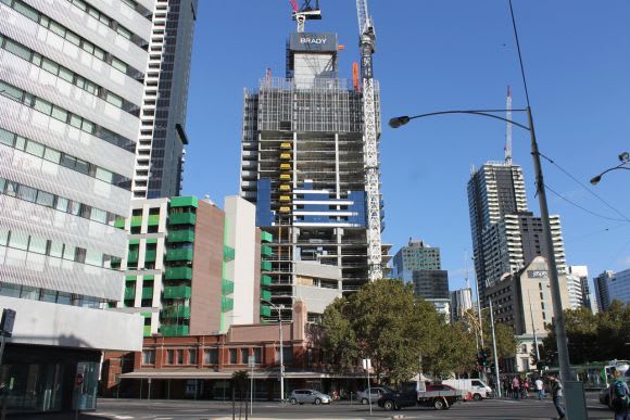 Vision moving on up. Image courtesy Ryan Setchell A synopsis of Melbourne's 200 metre plus towers produces a startling number