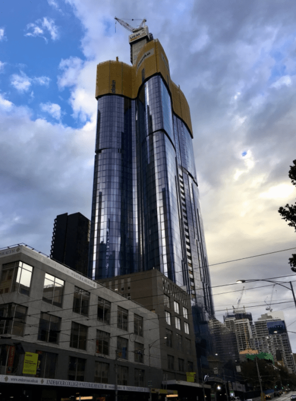 Aurora Melbourne Central is approaching 200m. Image: Forum member Adrian UEM Sunrise's Conservatory tops out; Aurora approaches the 200 metre mark