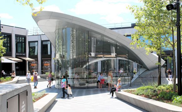 The distinctive shard entry A new public realm for Ringwood