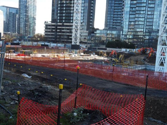 Melbourne Square - image by urban.com.au user redden A snapshot of Melbourne's construction - June 2018