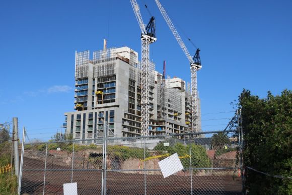 Image by Mark Baljak, originally posted 10/09/2017 The state of construction in Melbourne - mid September 2017