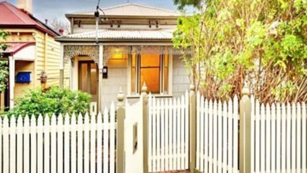 Balance of power held by buyers as Melbourne and Sydney auction tipping competition properties sell at or after auction