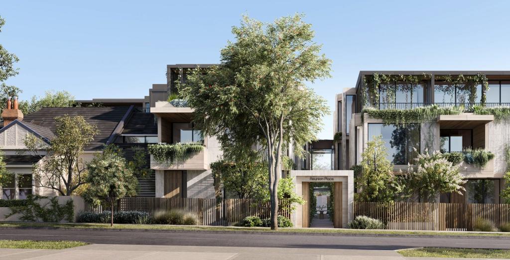 Reunion Place, Hampton