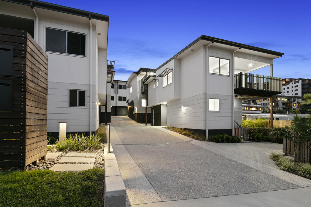 16 Upper Gay Terrace, Kings Beach