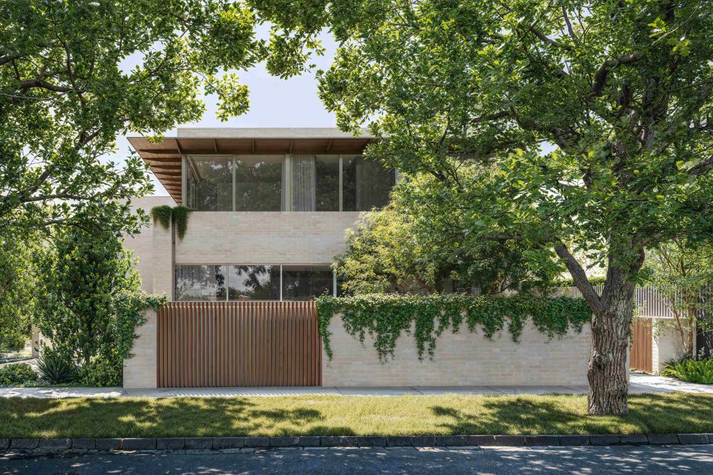32 Mercer Road, Armadale