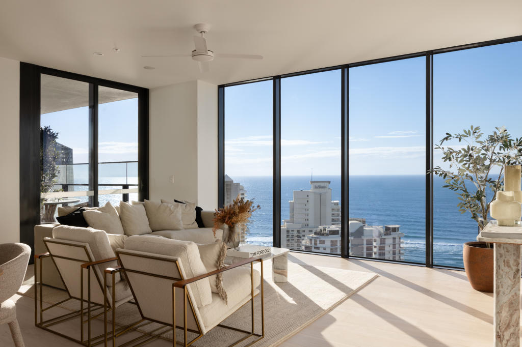 Amaya, Broadbeach