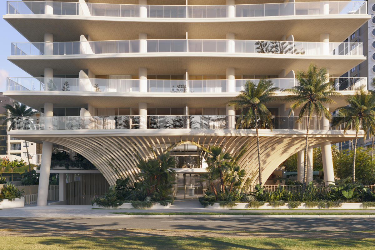 Burly at Burleigh Burly at Burleigh