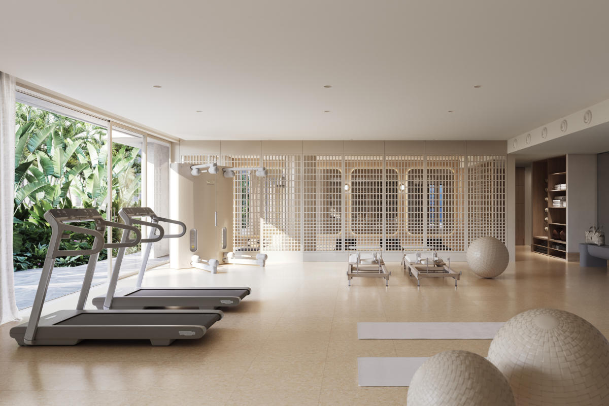 Burly at Burleigh Burly at Burleigh