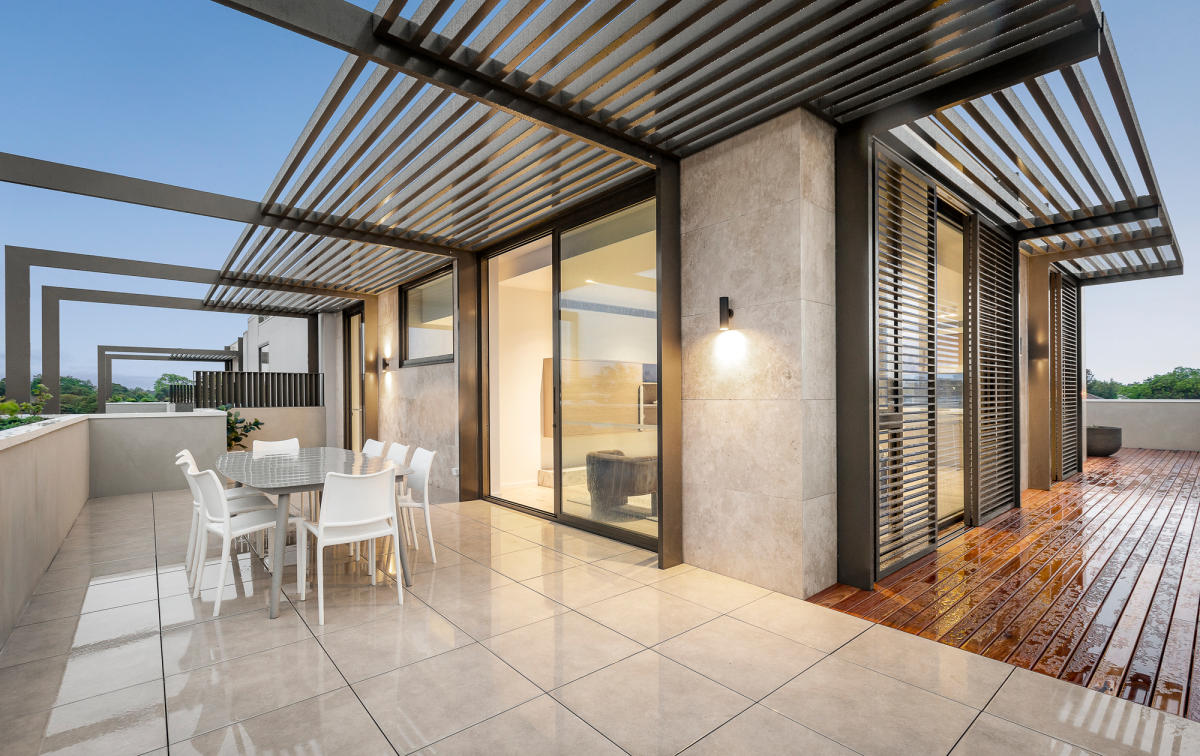 Sera Brighton | By Lowe Living