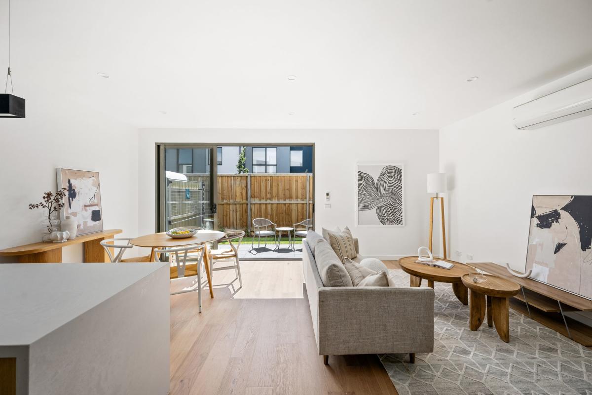 82 New Street, South Kingsville 82 New Street, South Kingsville