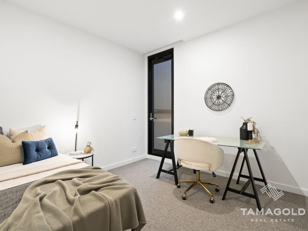 The George, Fitzroy North