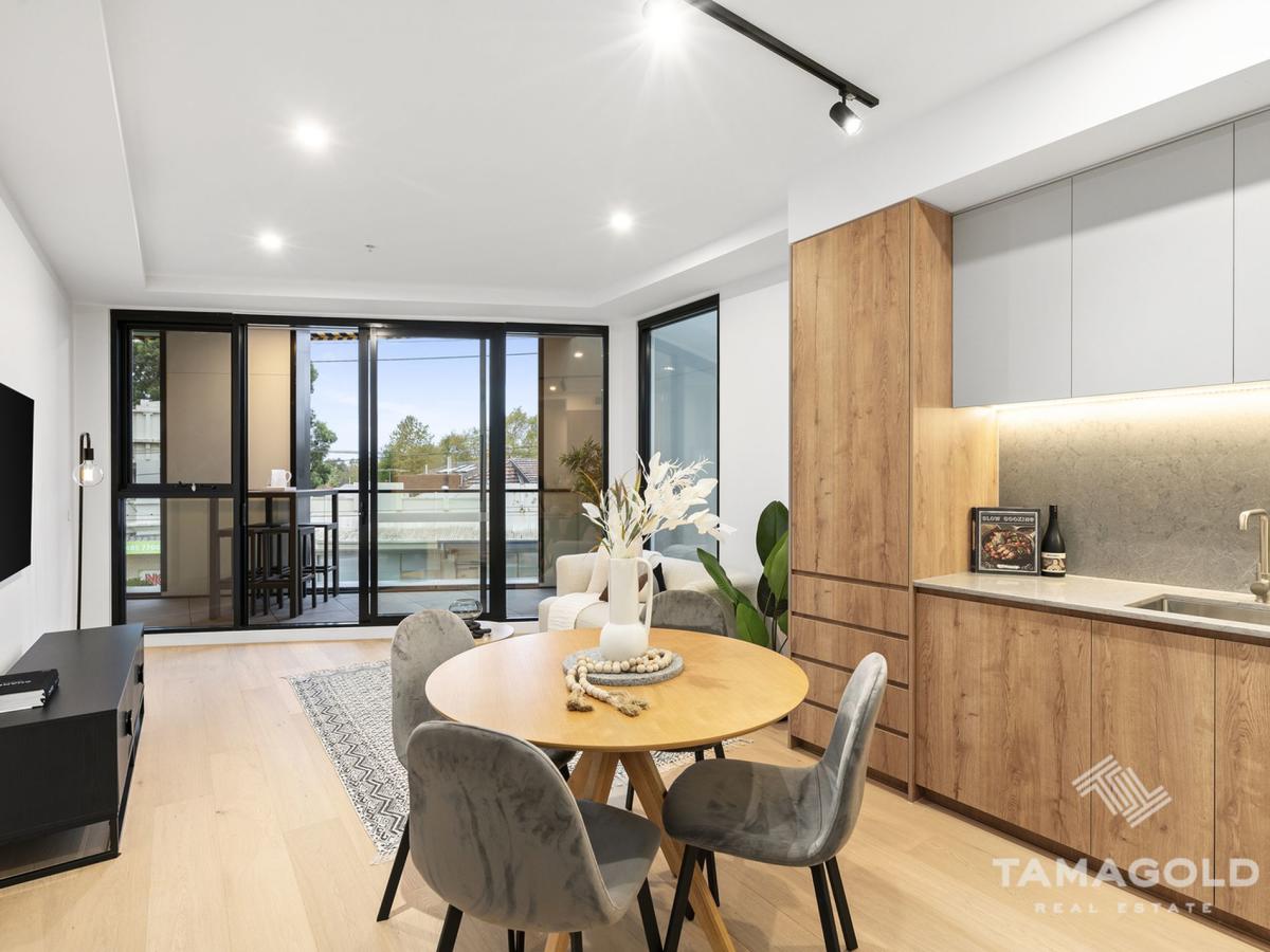 The George, Fitzroy North