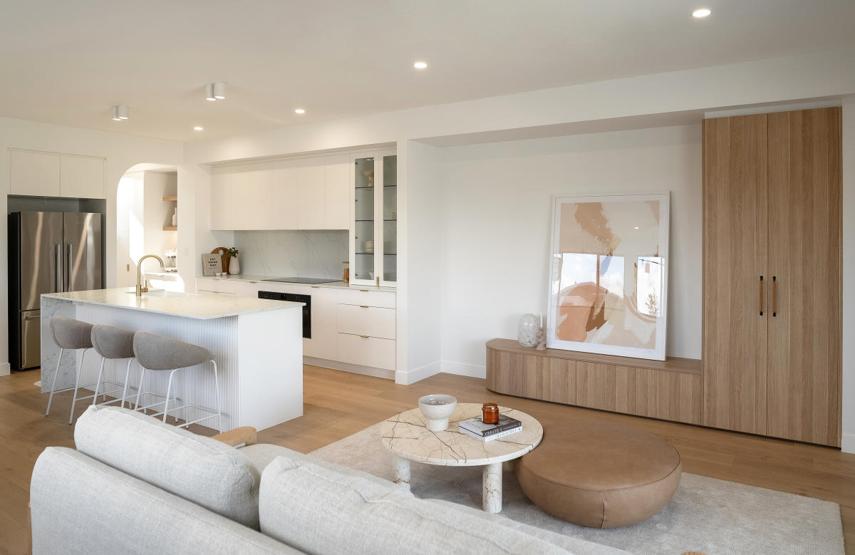 Mimosa, Mermaid Beach