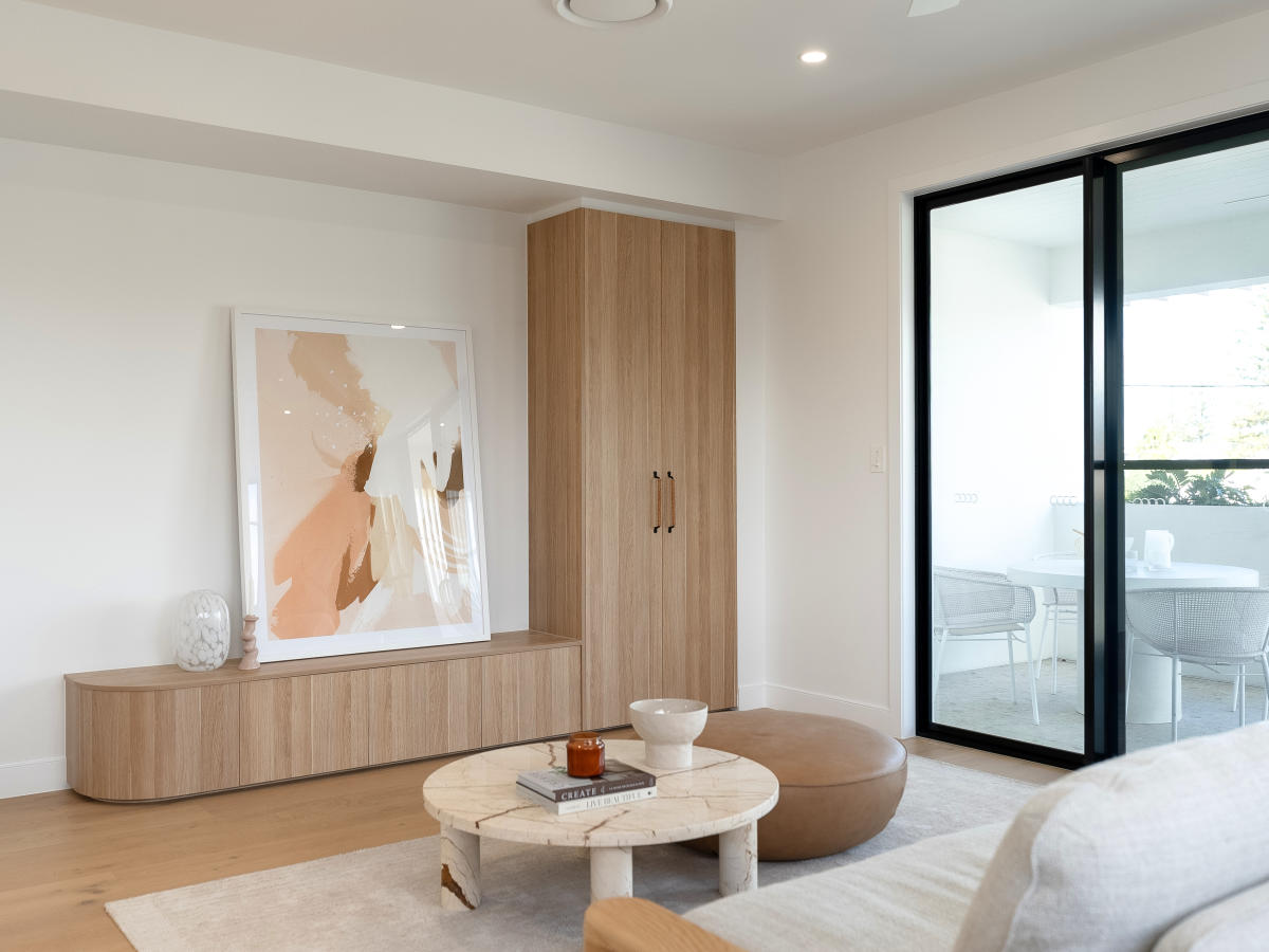 Mimosa, Mermaid Beach