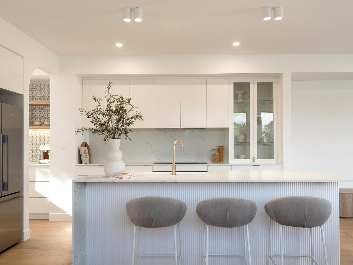 Mimosa, Mermaid Beach